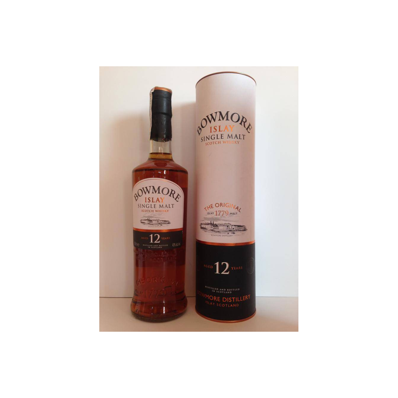 Bowmore 12 Years Single Malt Whisky 2