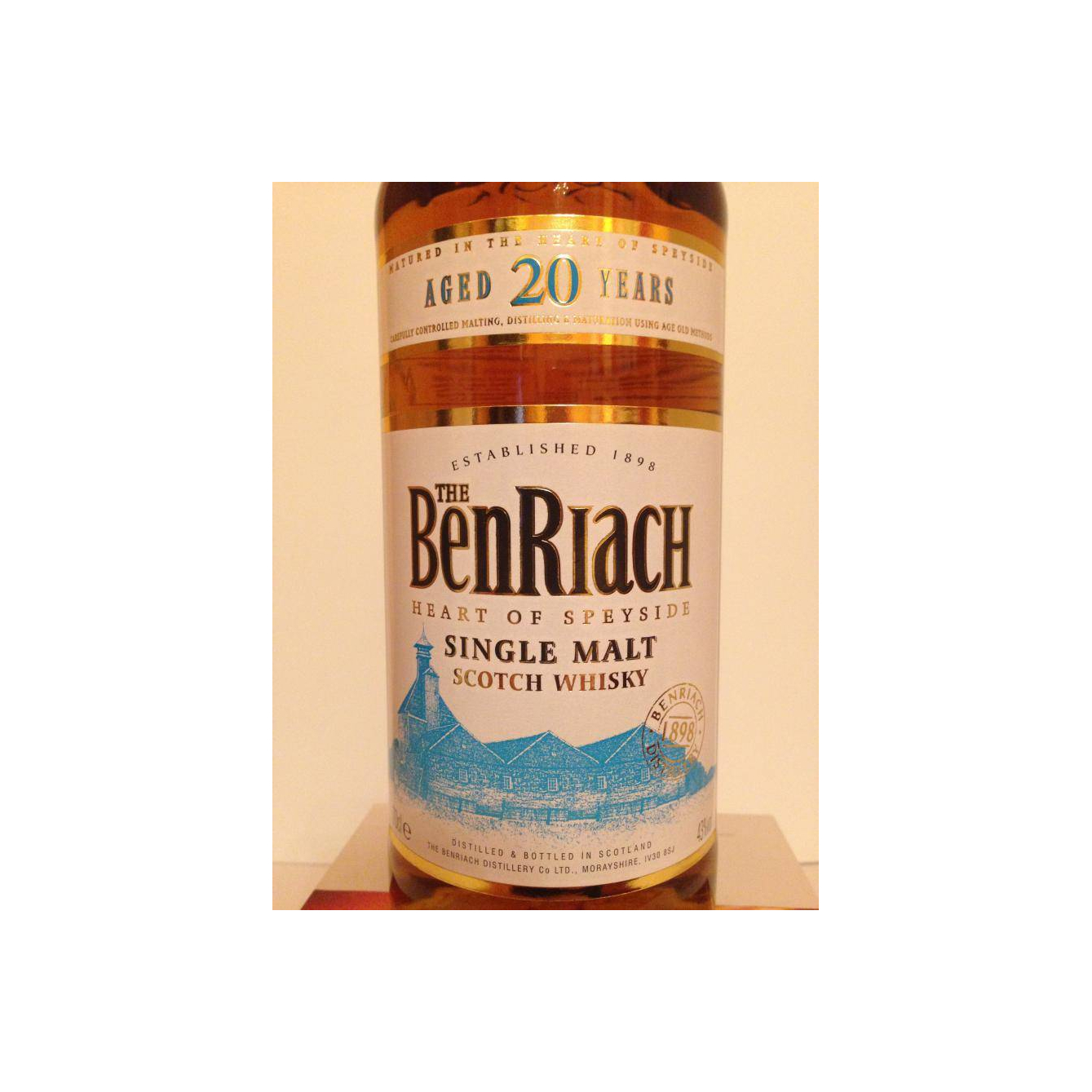 BenRiach 20 Years Single Malt Whisky 2
