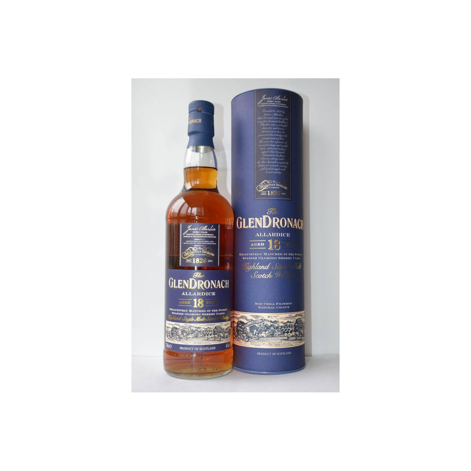 GlenDronach 18 Years Single Malt Whisky 2