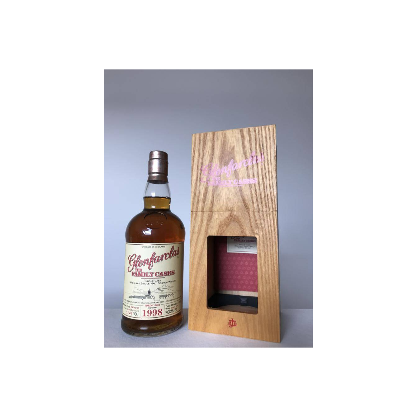Glenfarclas 1998 18 Years Single Malt Whisky 2