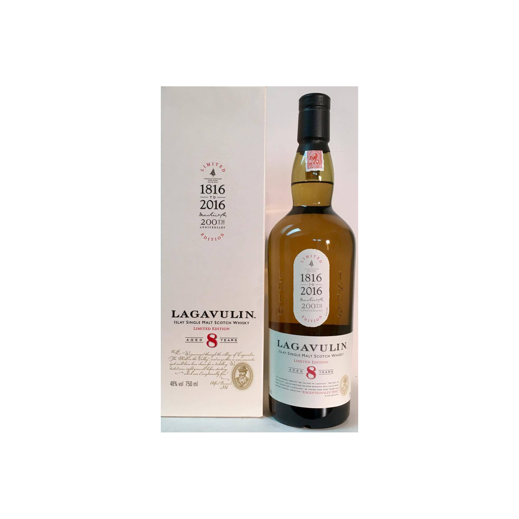 Lagavulin 8 Years Single Malt Whisky 2