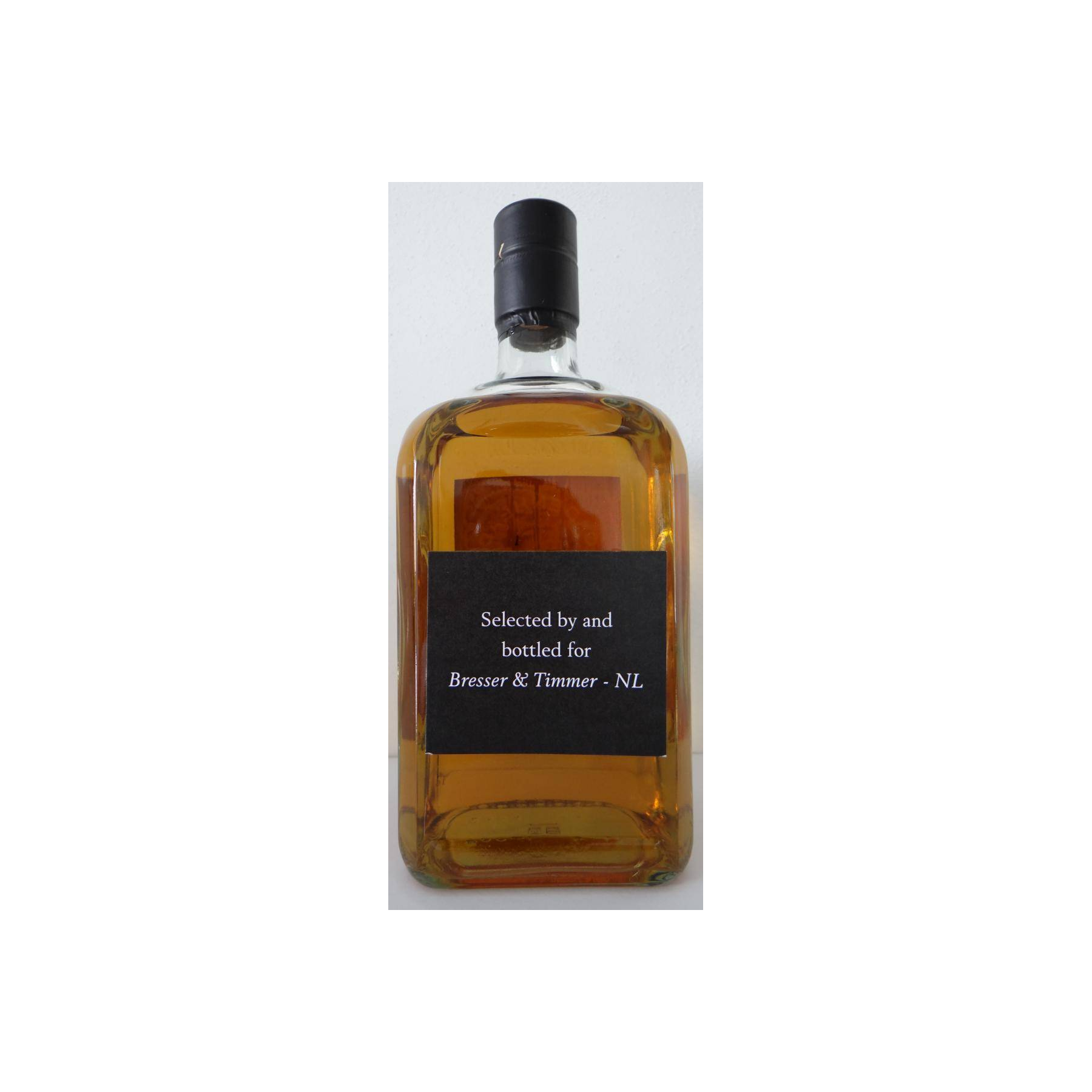 Caol Ila Small Batch 1982 34 Years Single Malt Whisky 3