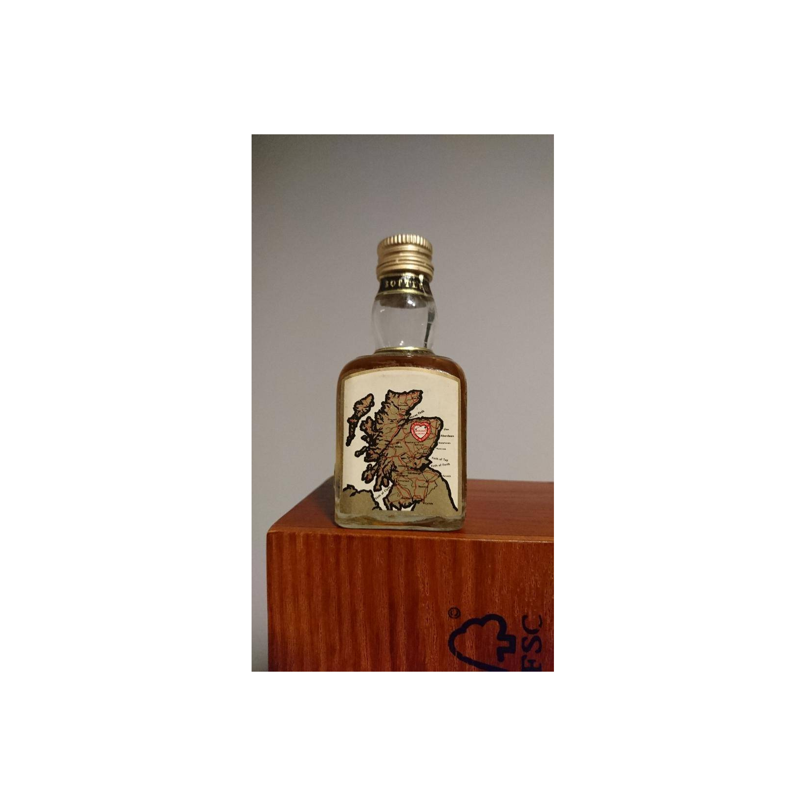 Aberlour 8 Years Single Malt Whisky 3