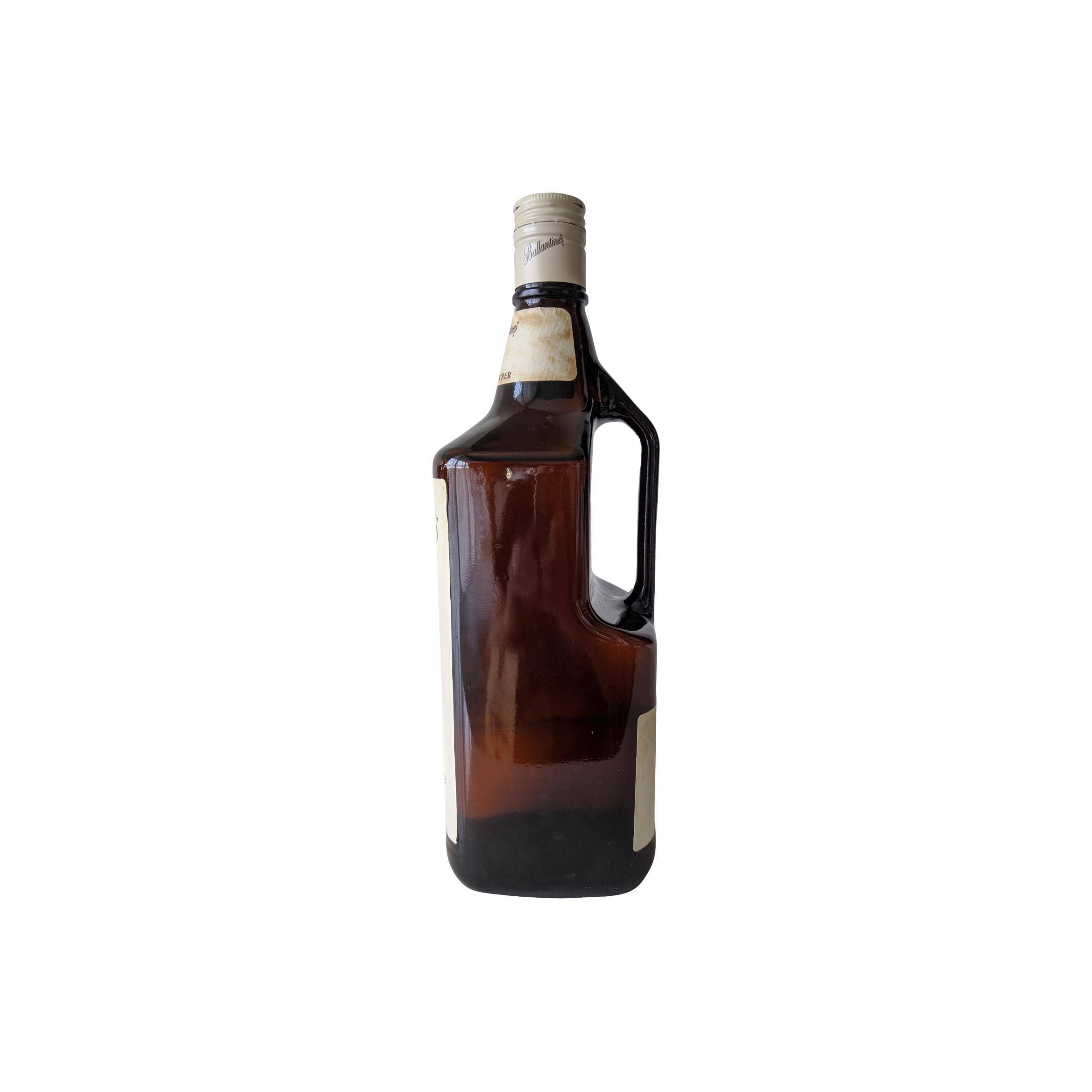 Ballantine's Finest Scotch Whisky 2