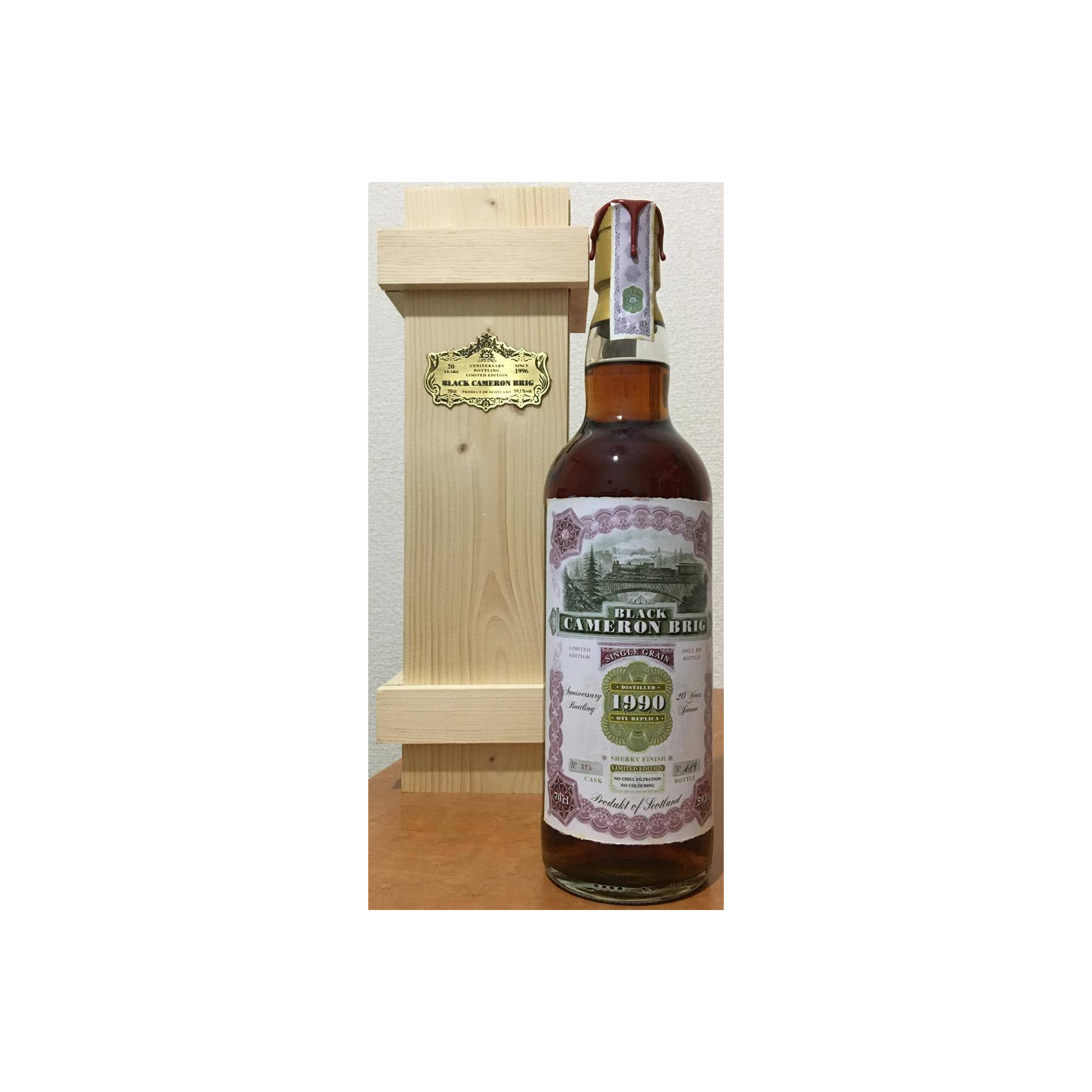Cameronbridge 1990 27 Years Single Grain Whisky 2