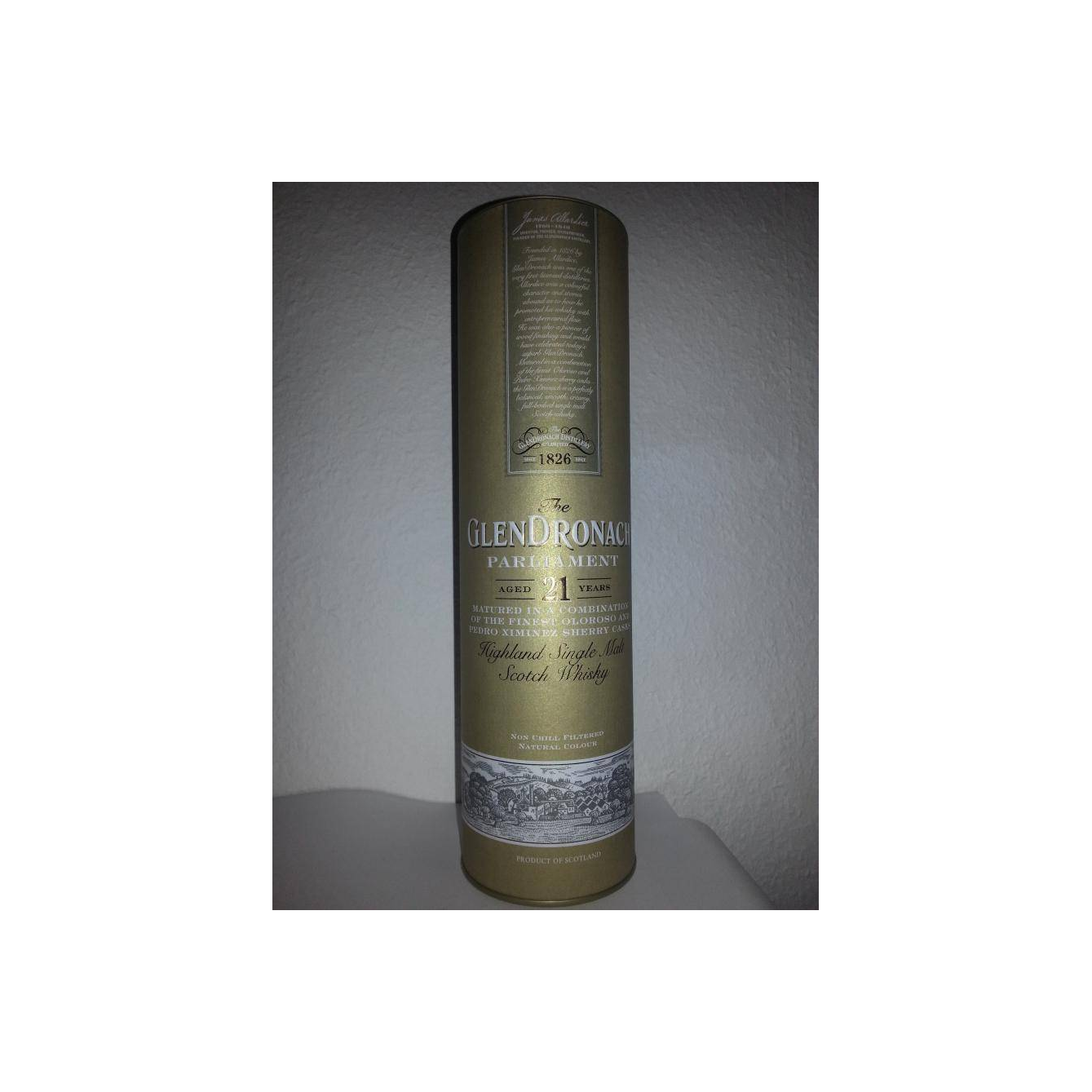 GlenDronach 21 Years Single Malt Whisky 3