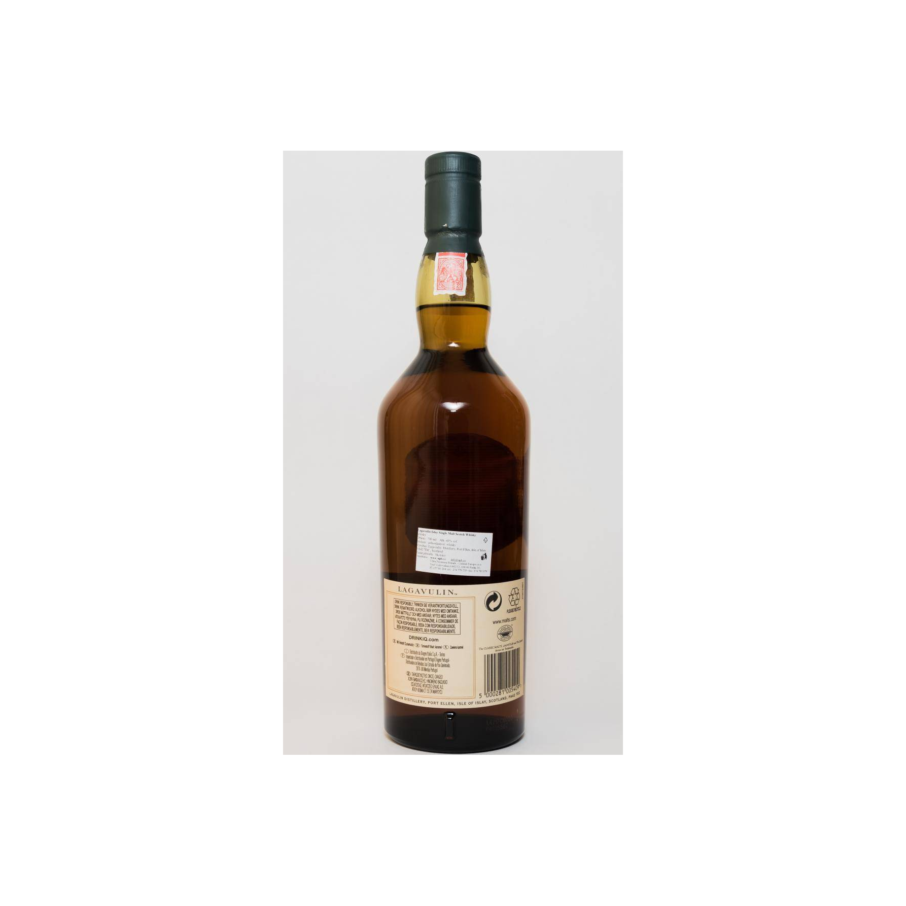 Lagavulin 16 Years Single Malt Whisky 2
