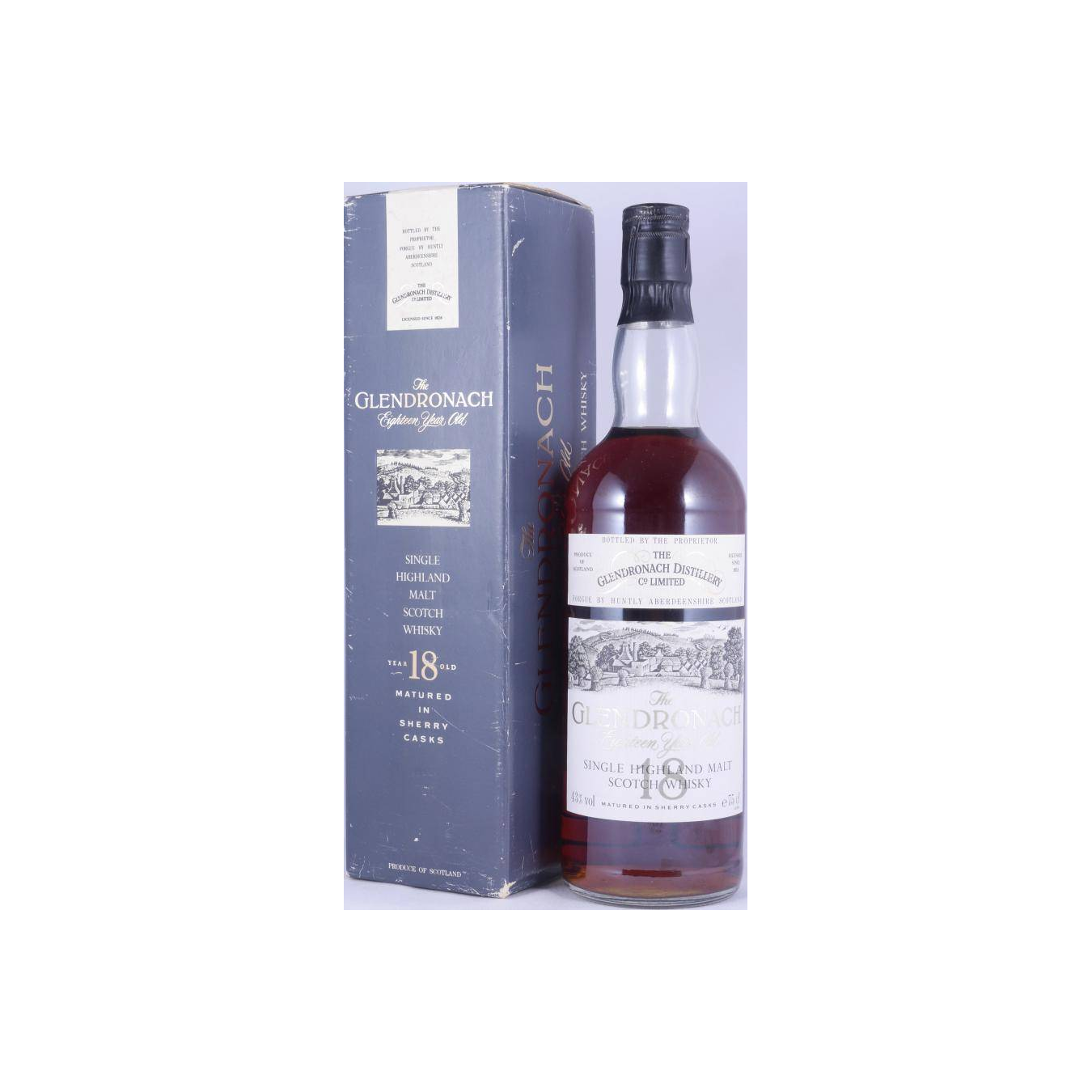 GlenDronach 1972 18 Years Single Malt Whisky 3
