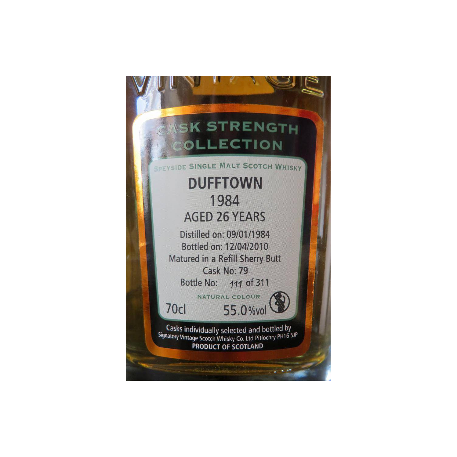 Dufftown Cask Strength Collection 1984 26 Years Single Malt Whisky 2