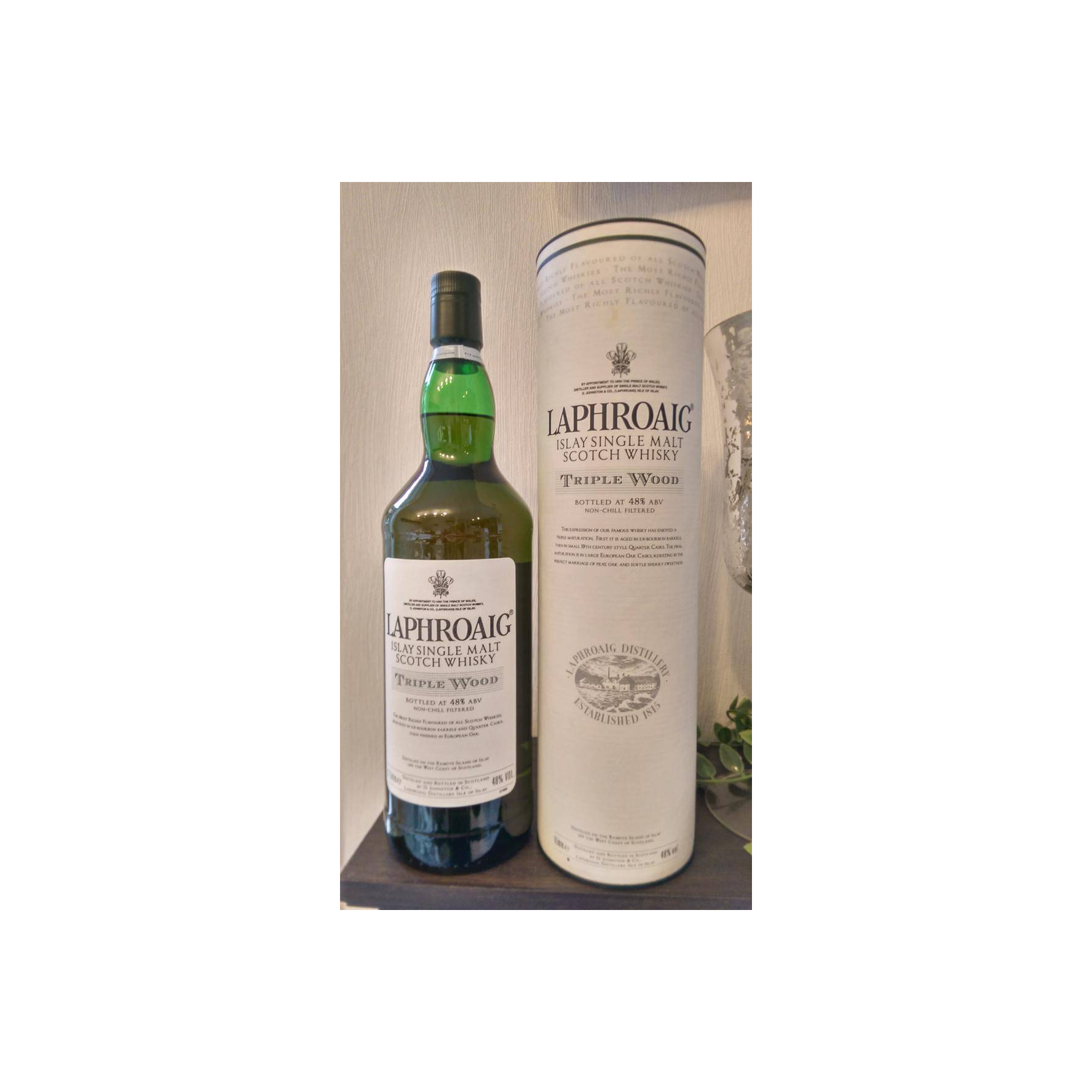 Laphroaig Single Malt Whisky 2