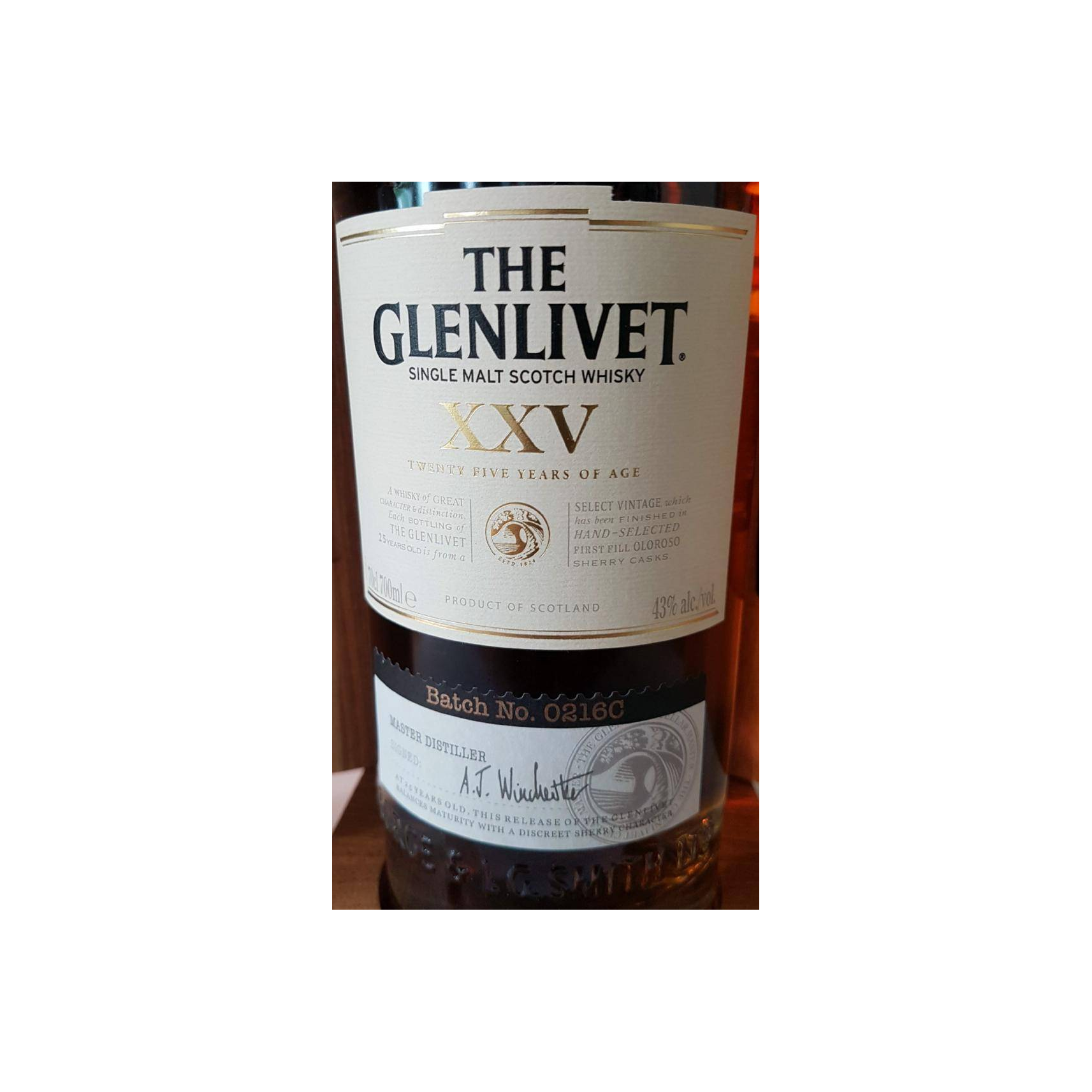 The Glenlivet 25 Years Single Malt Whisky 2