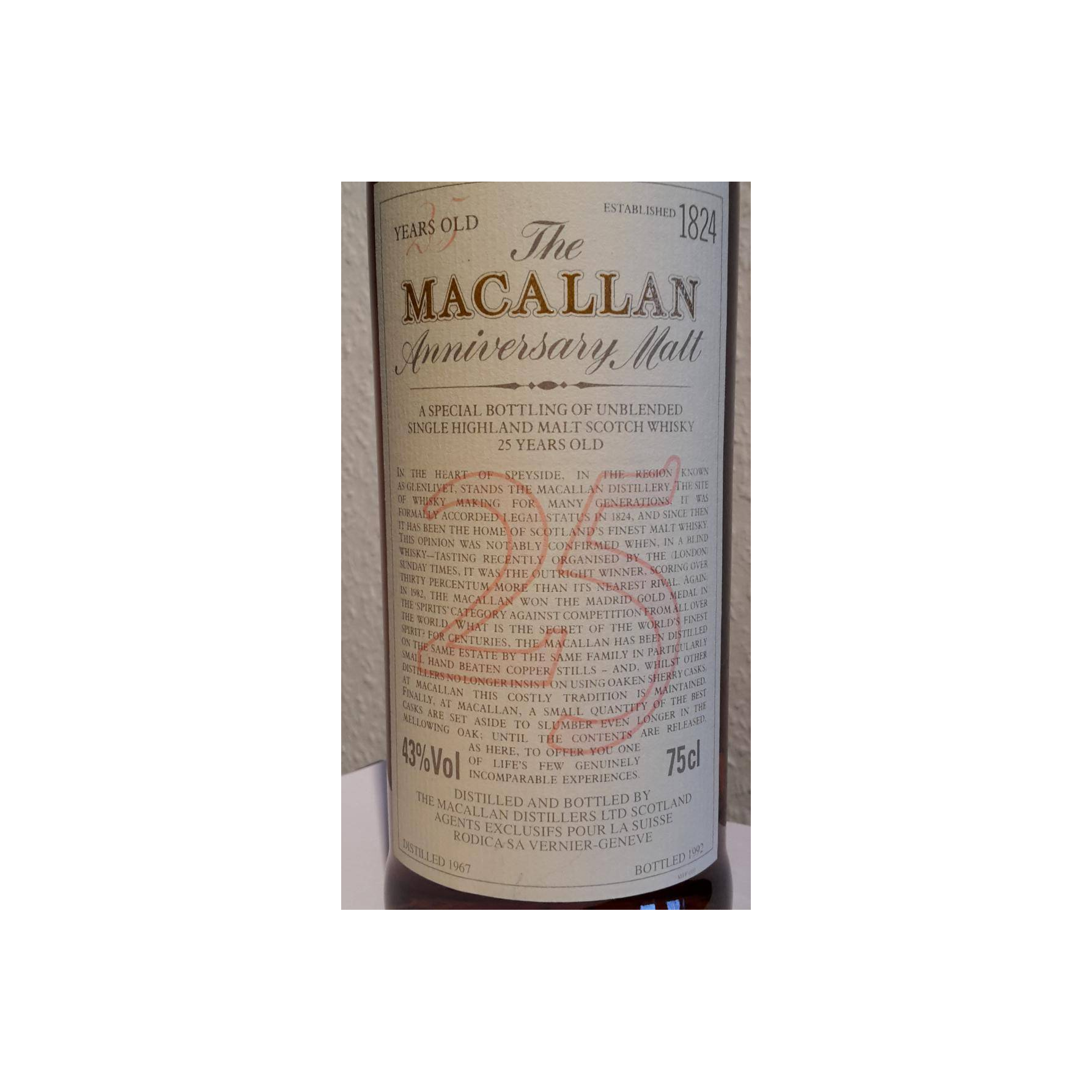 The Macallan 1967 25 Years Single Malt Whisky 2