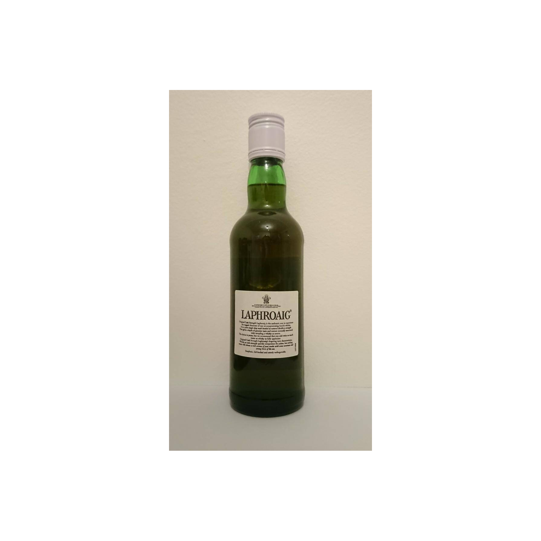 Laphroaig 10 Years Single Malt Whisky 2
