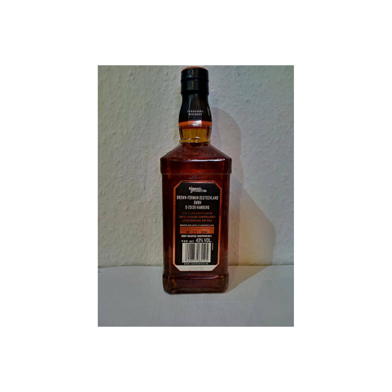 Jack Daniel's Bourbon Whisky 2