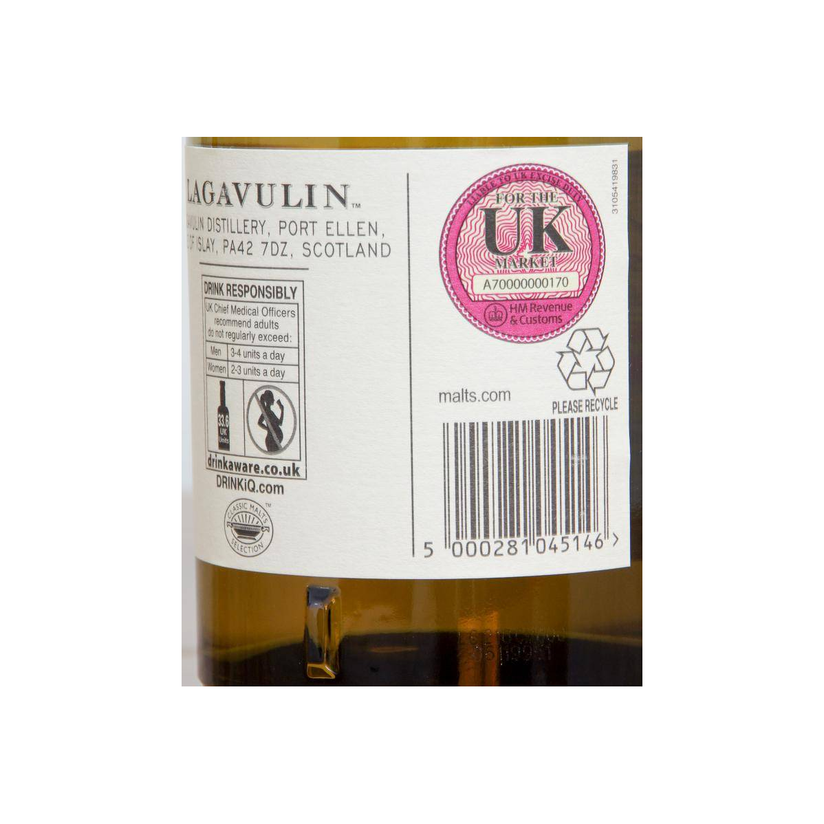 Lagavulin 8 Years Single Malt Whisky 3