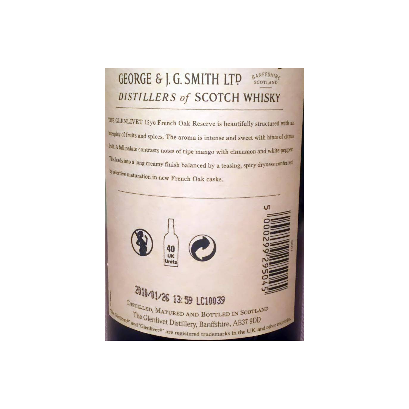 The Glenlivet 15 Years Single Malt Whisky 3