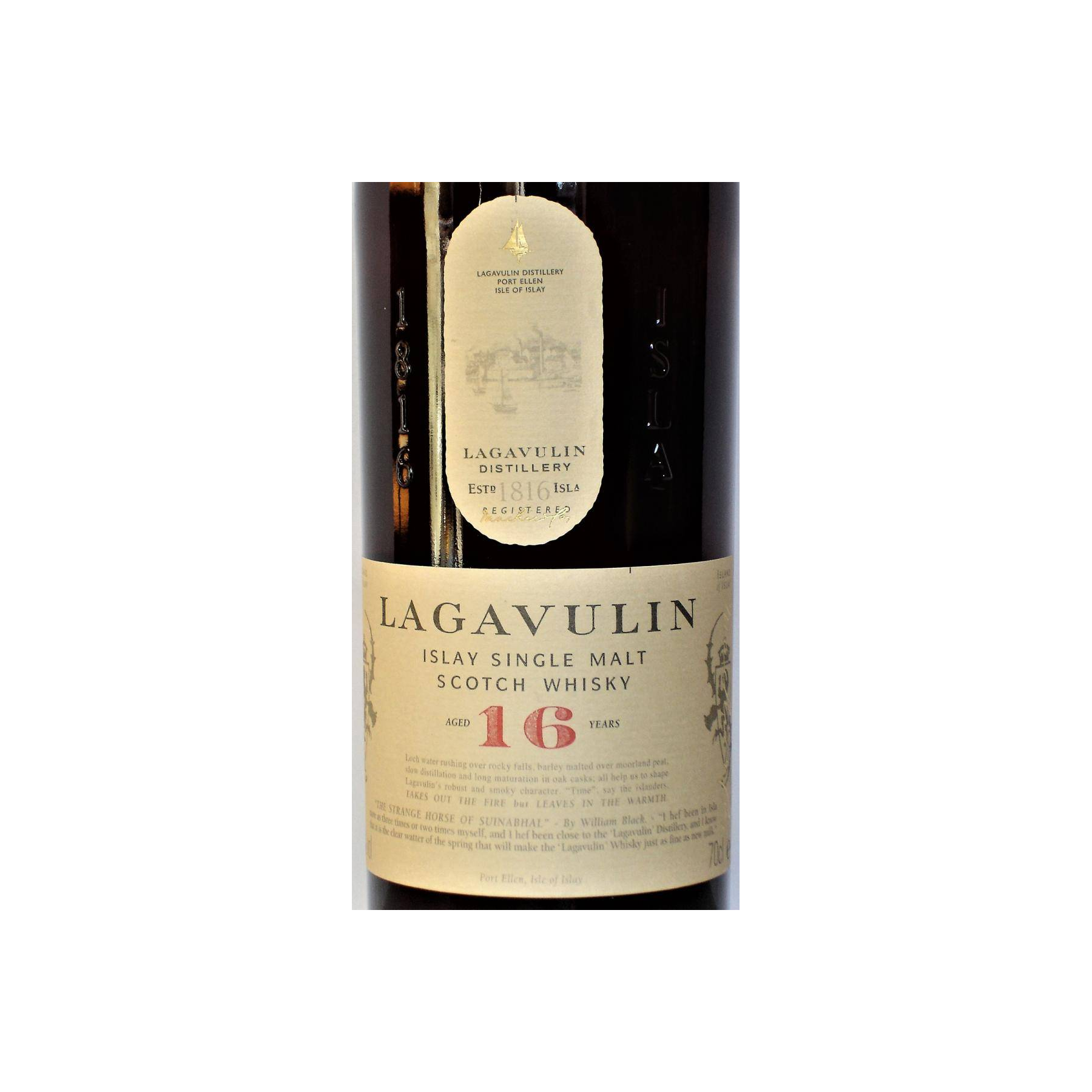 Lagavulin 16 Years Single Malt Whisky 2