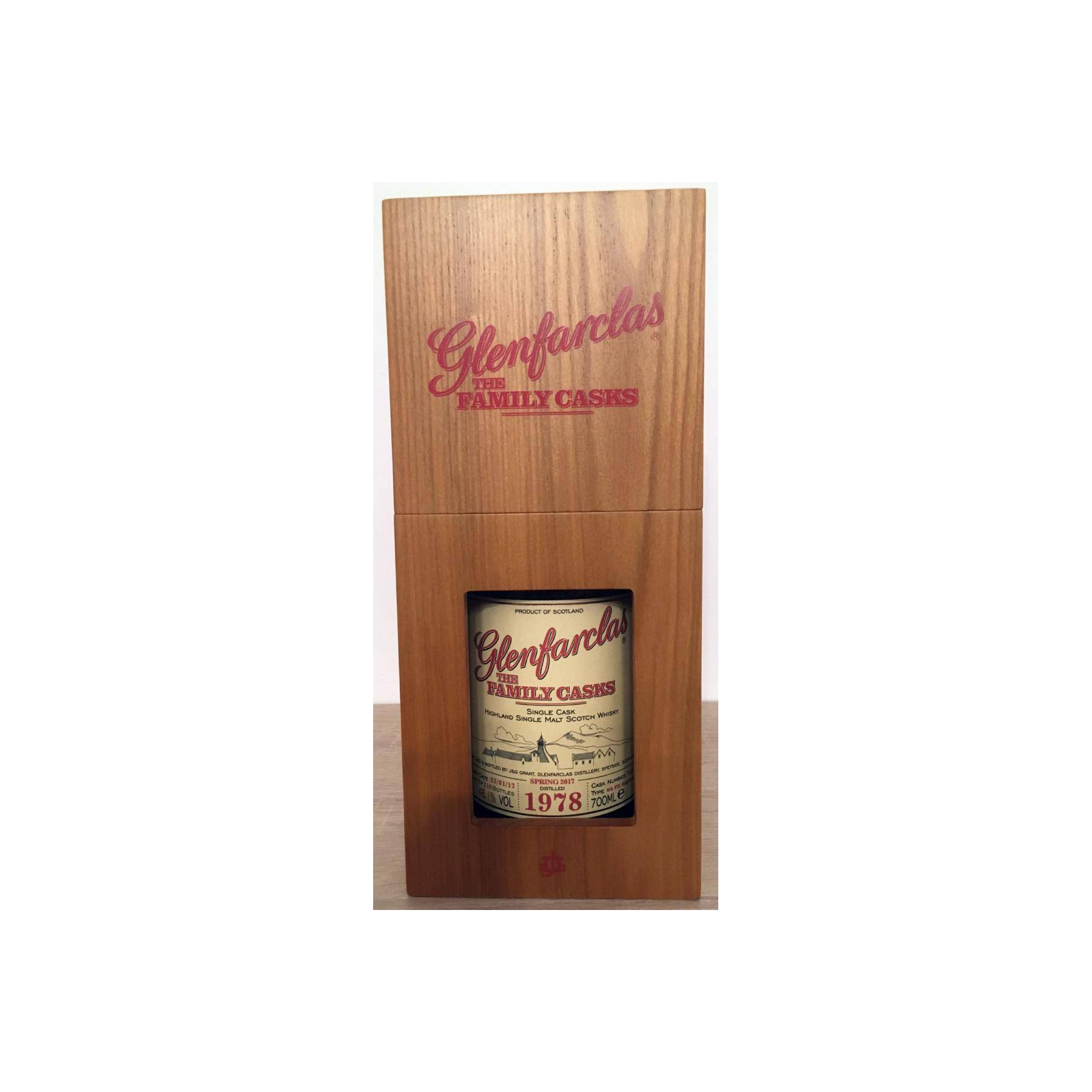 Glenfarclas 1978 38 Years Single Malt Whisky 3