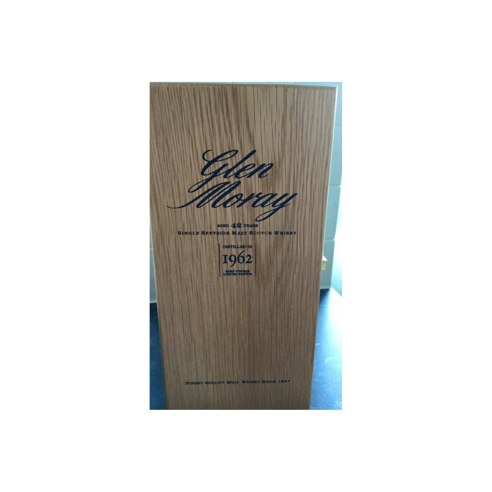 Glen Moray 1962 42 Years Single Malt Whisky 3