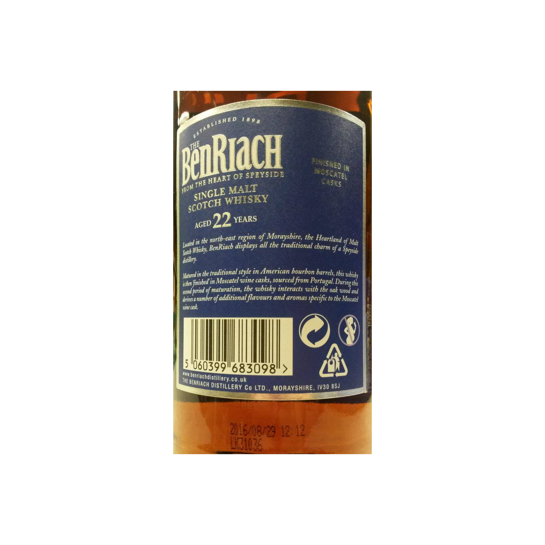 BenRiach 22 Years Single Malt Whisky 2