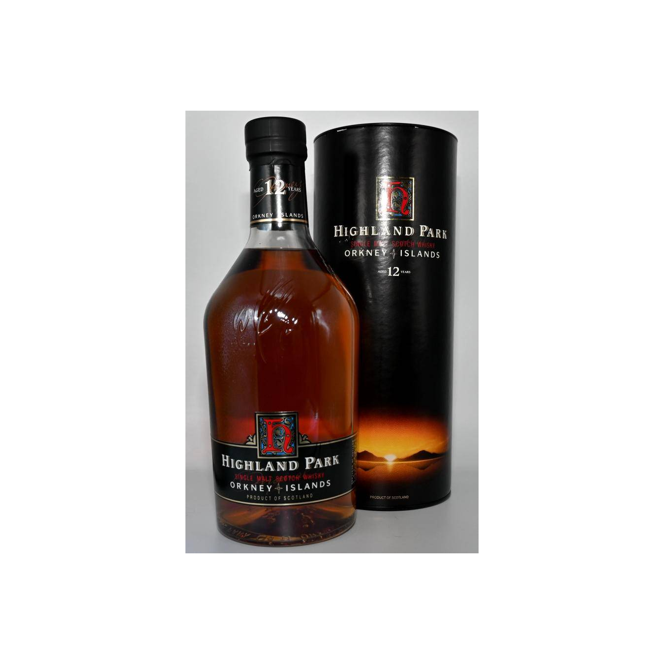 Highland Park 12 Years Single Malt Whisky 2