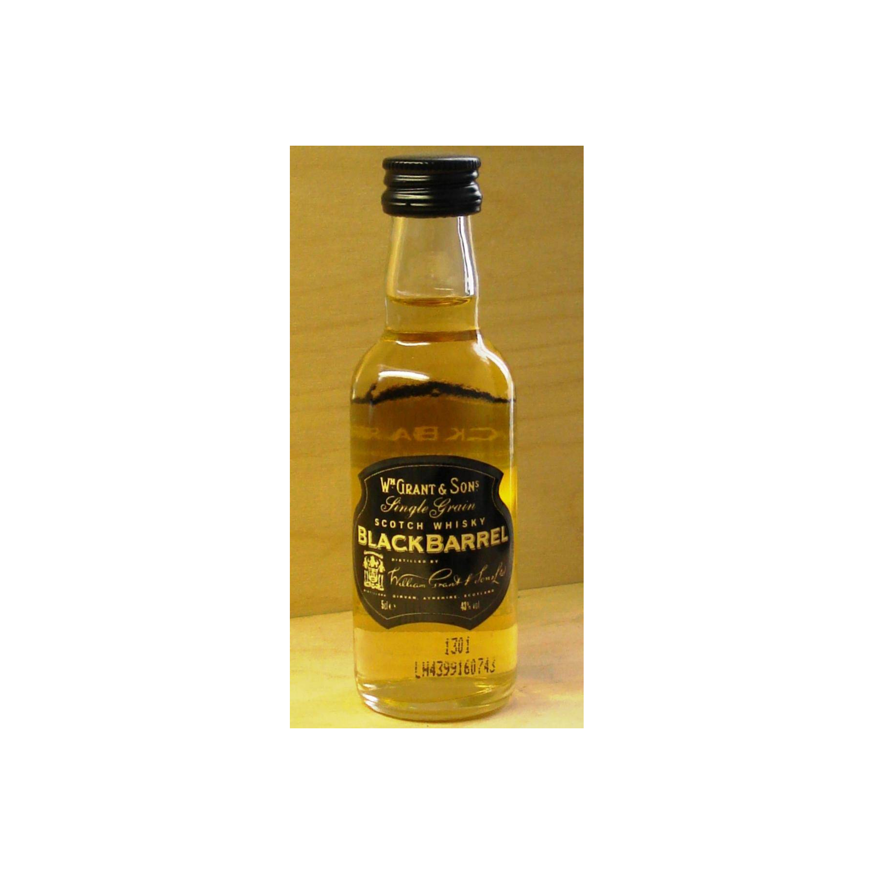 Girvan Miniature Single Grain Whisky 2