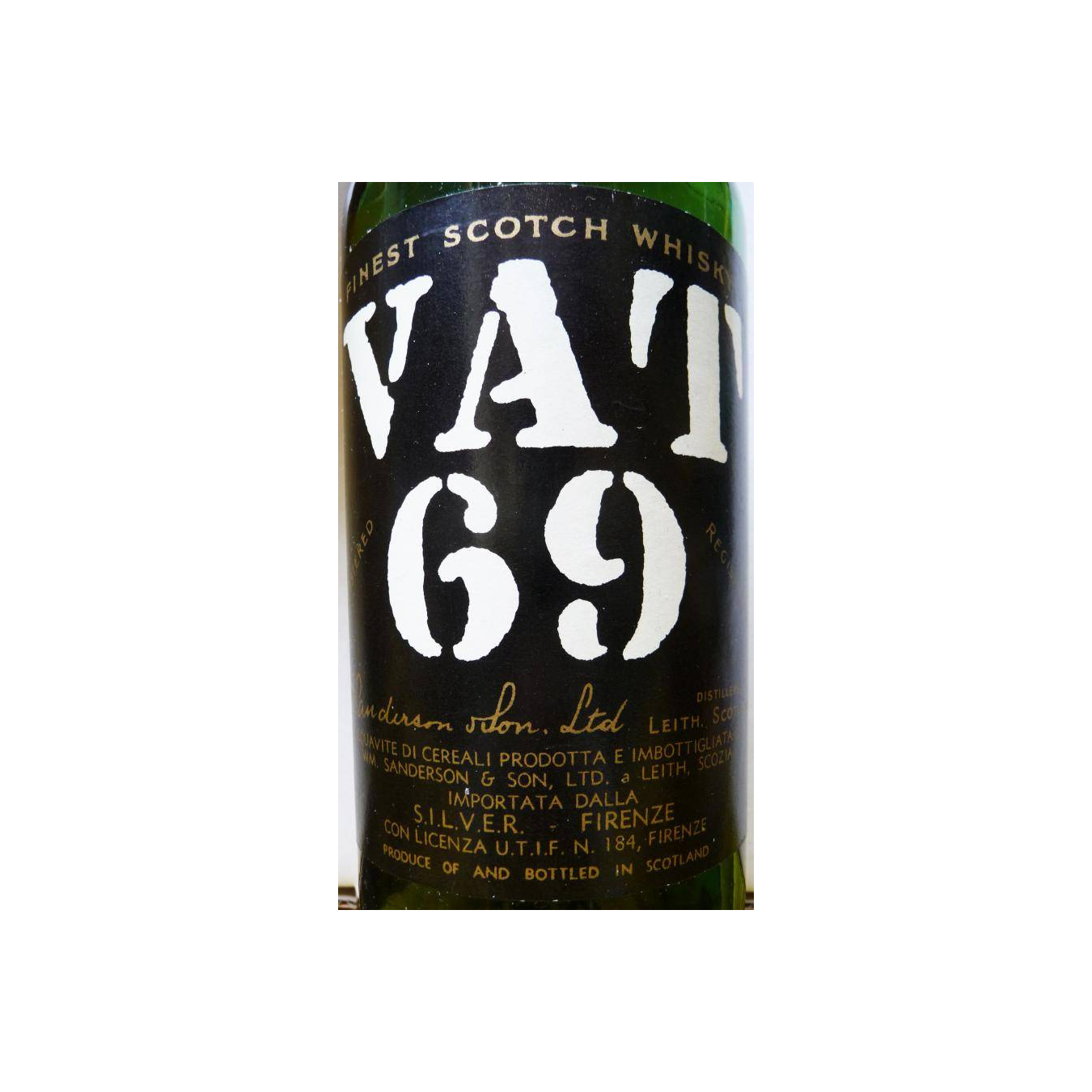 VAT 69 Finest Scotch Whisky 2