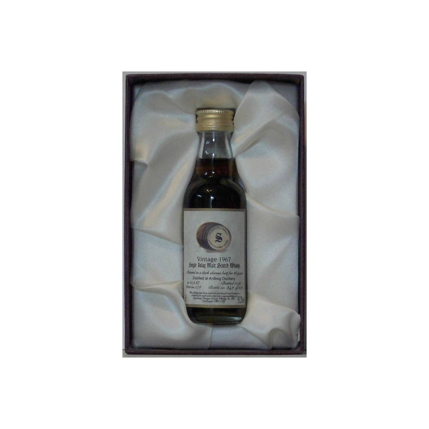 Ardbeg 1967 28 Years Single Malt Whisky 3