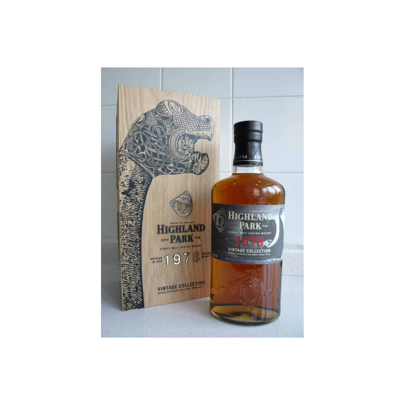 Highland Park Vintage Collection 1978 33 Years Single Malt Whisky 3