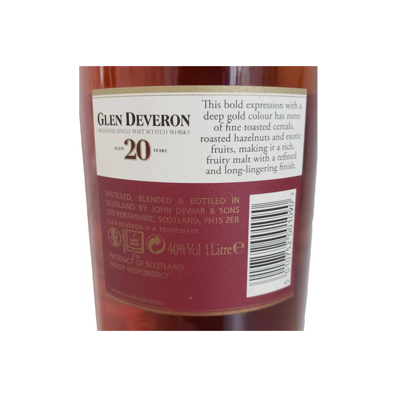 Glen Deveron 20 Years Single Malt Whisky 2