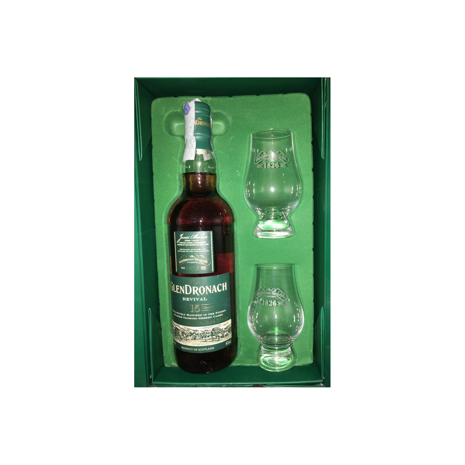 GlenDronach 15 Years Single Malt Whisky 3