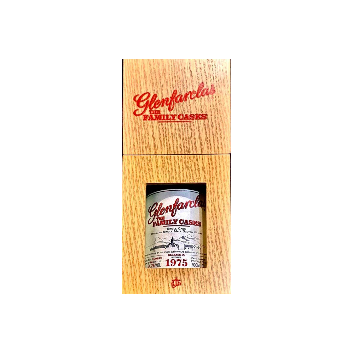 Glenfarclas 1975 37 Years Single Malt Whisky 2