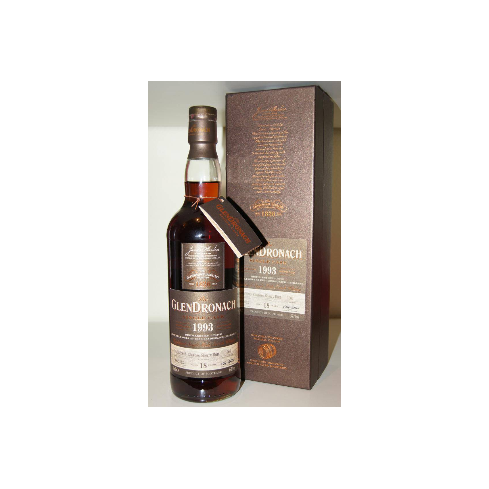 GlenDronach 1993 18 Years Single Malt Whisky 2