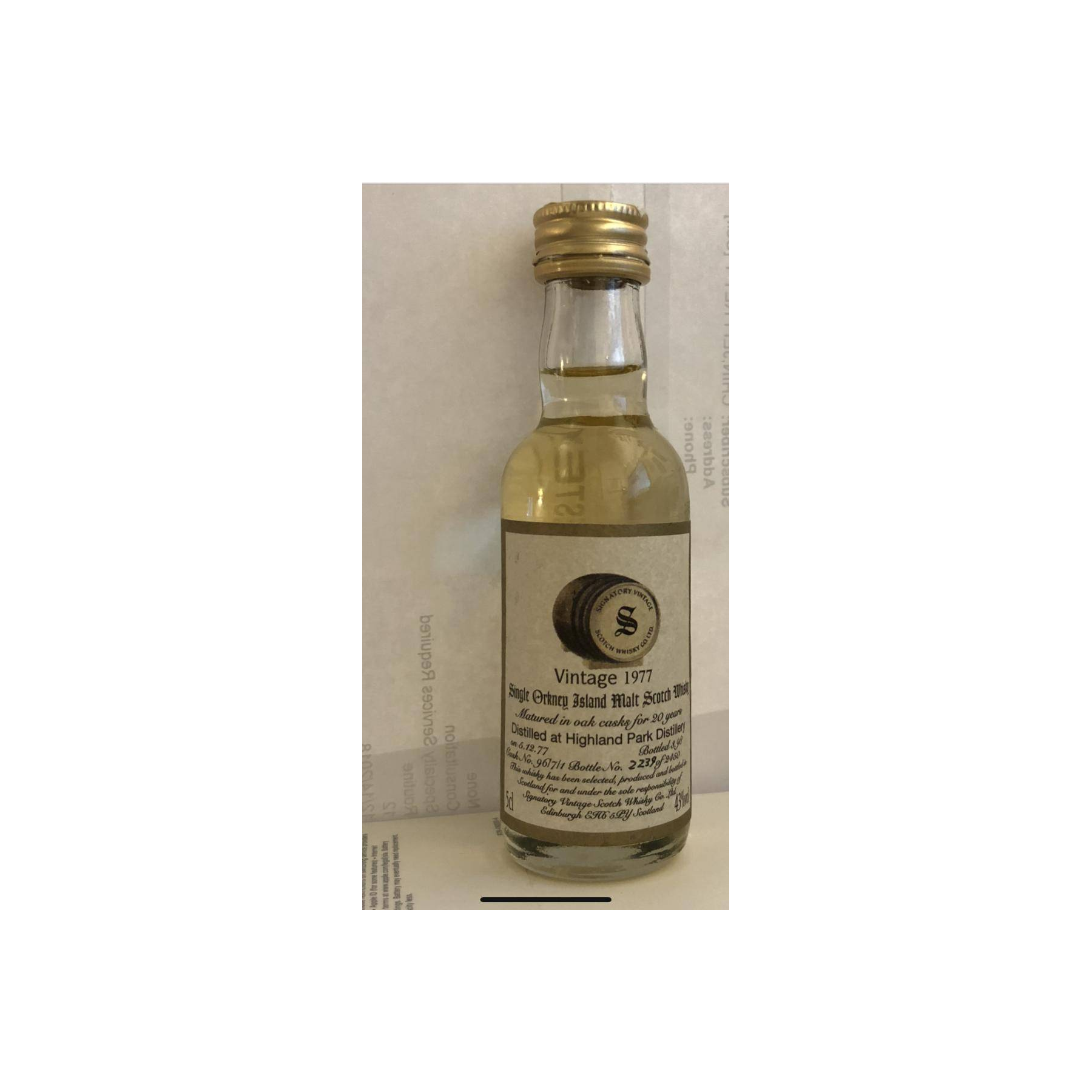 Highland Park Vintage Collection 1977 20 Years Single Malt Whisky 2