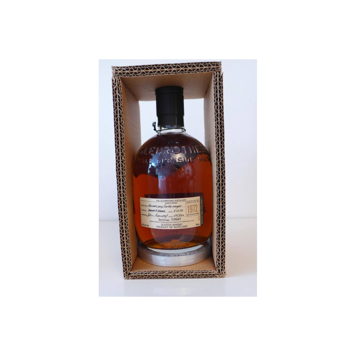 The Glenrothes 1972 31 Years Single Malt Whisky 3