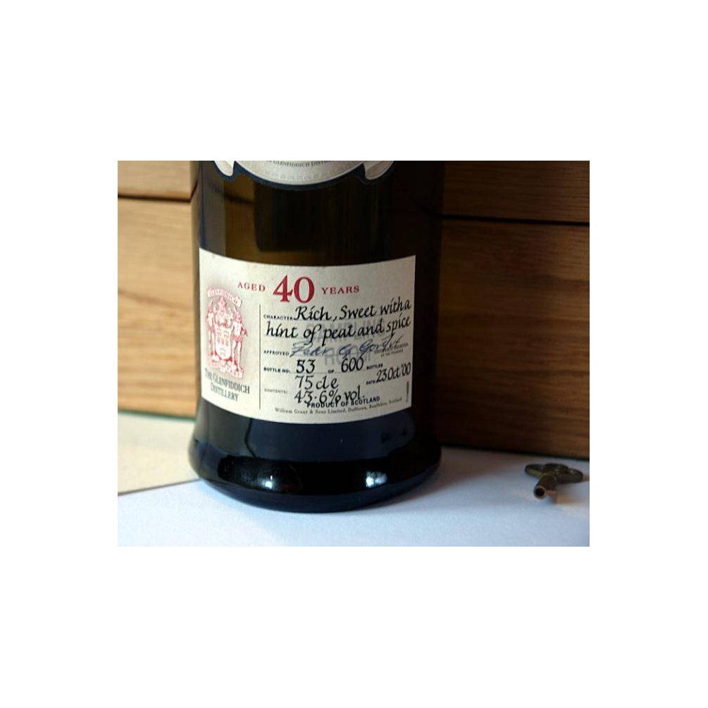 Glenfiddich 40 Years Single Malt Whisky 2