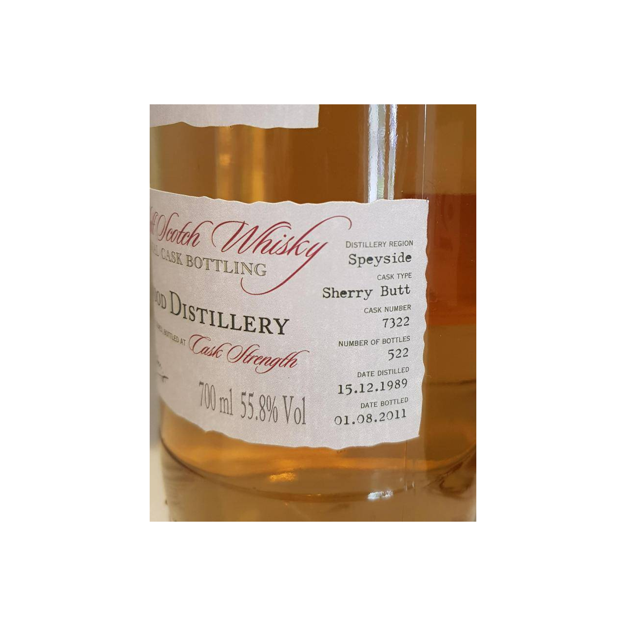 Linkwood Individual Cask Bottling 1989 21 Years Single Malt Whisky 3