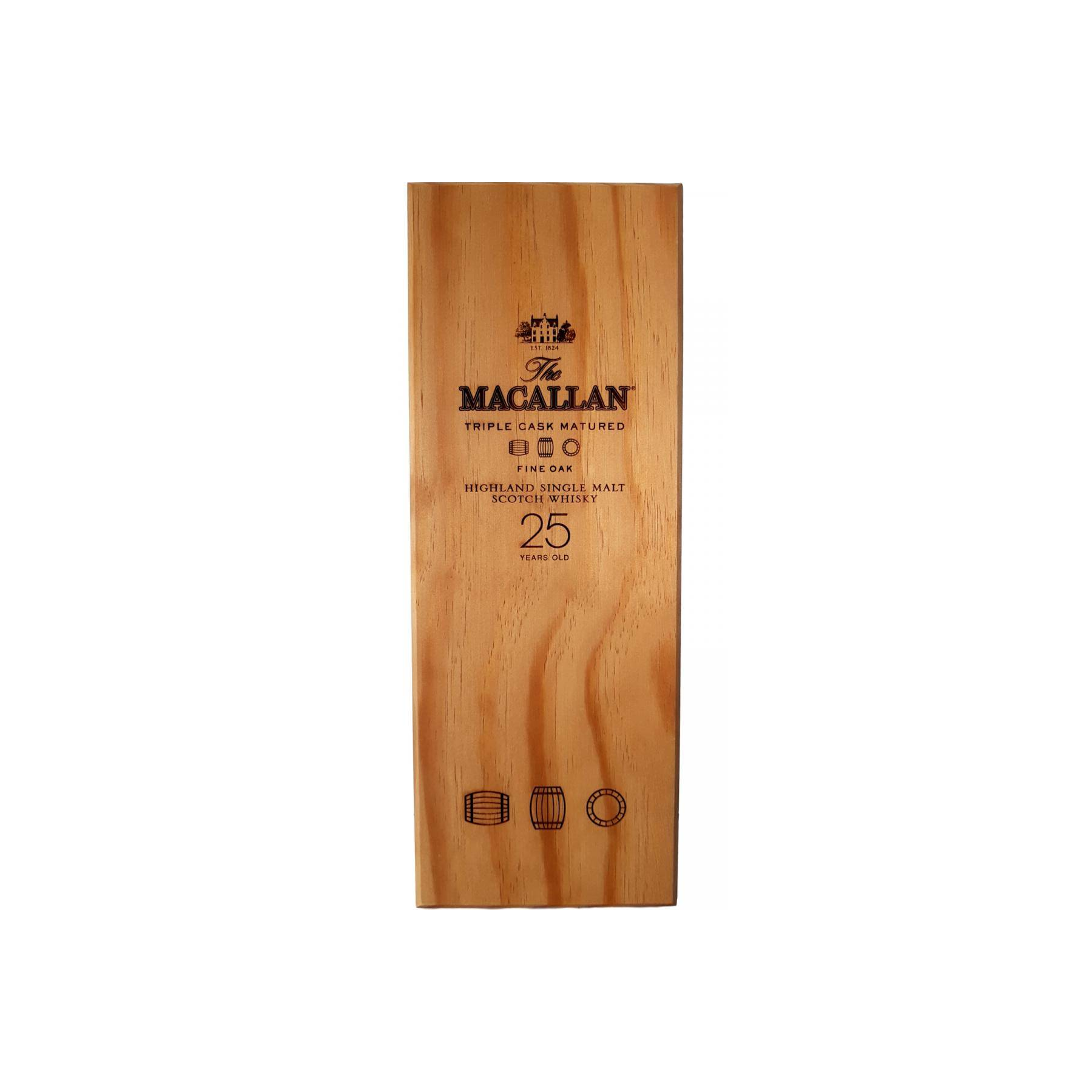 The Macallan 25 Years Single Malt Whisky 3