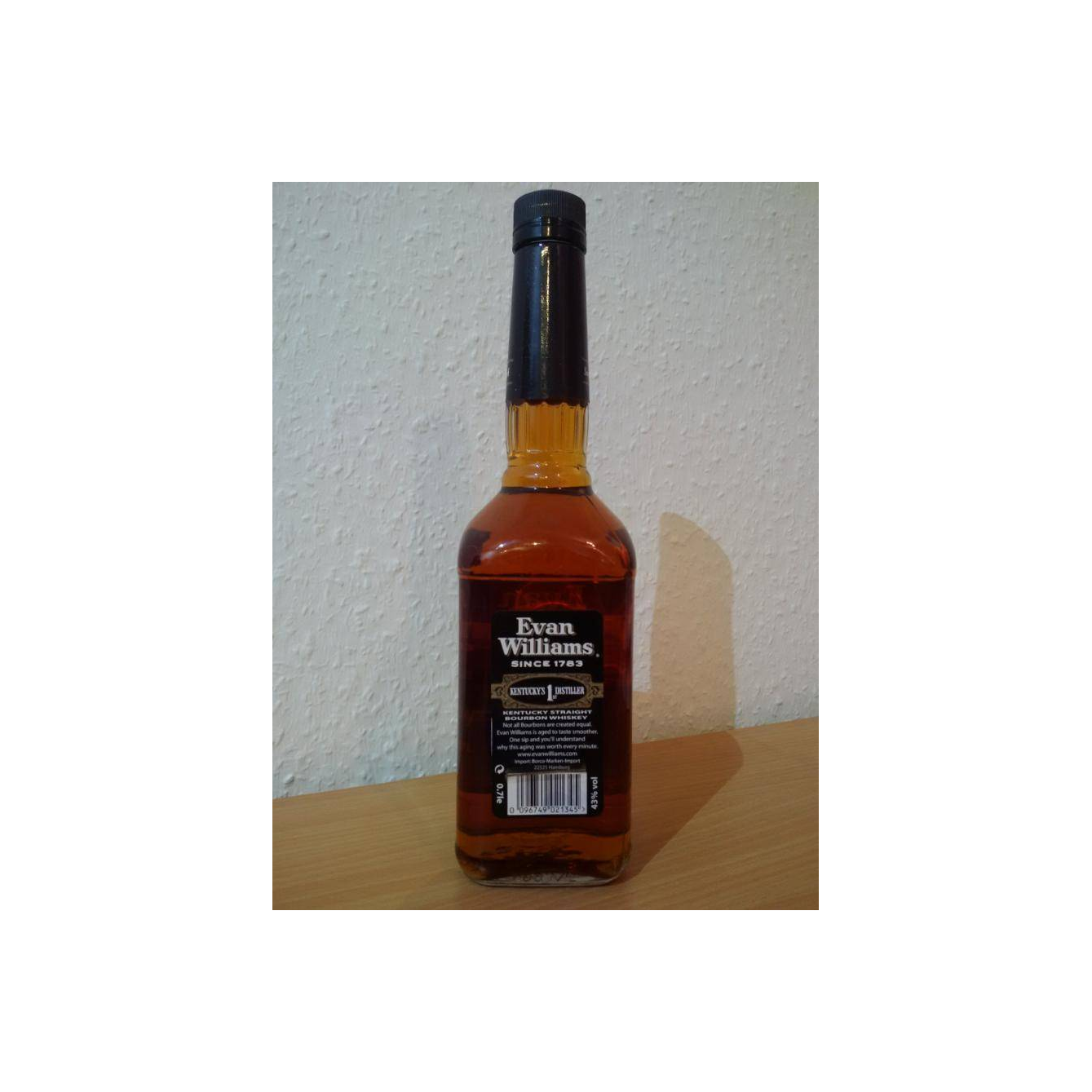 Evan Williams Bourbon Whisky 2