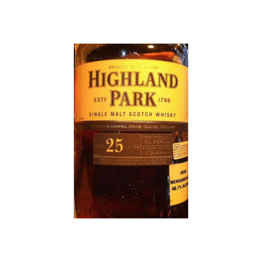 Highland Park 25 Years Single Malt Whisky 2
