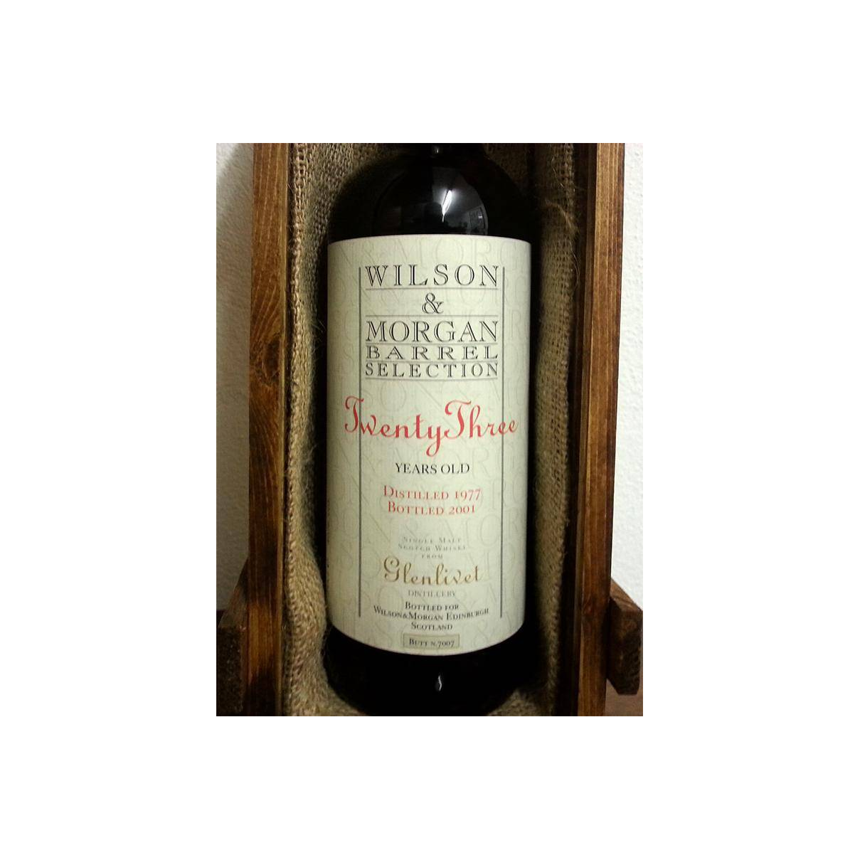 The Glenlivet Barrel Selection 1977 23 Years Single Malt Whisky 2