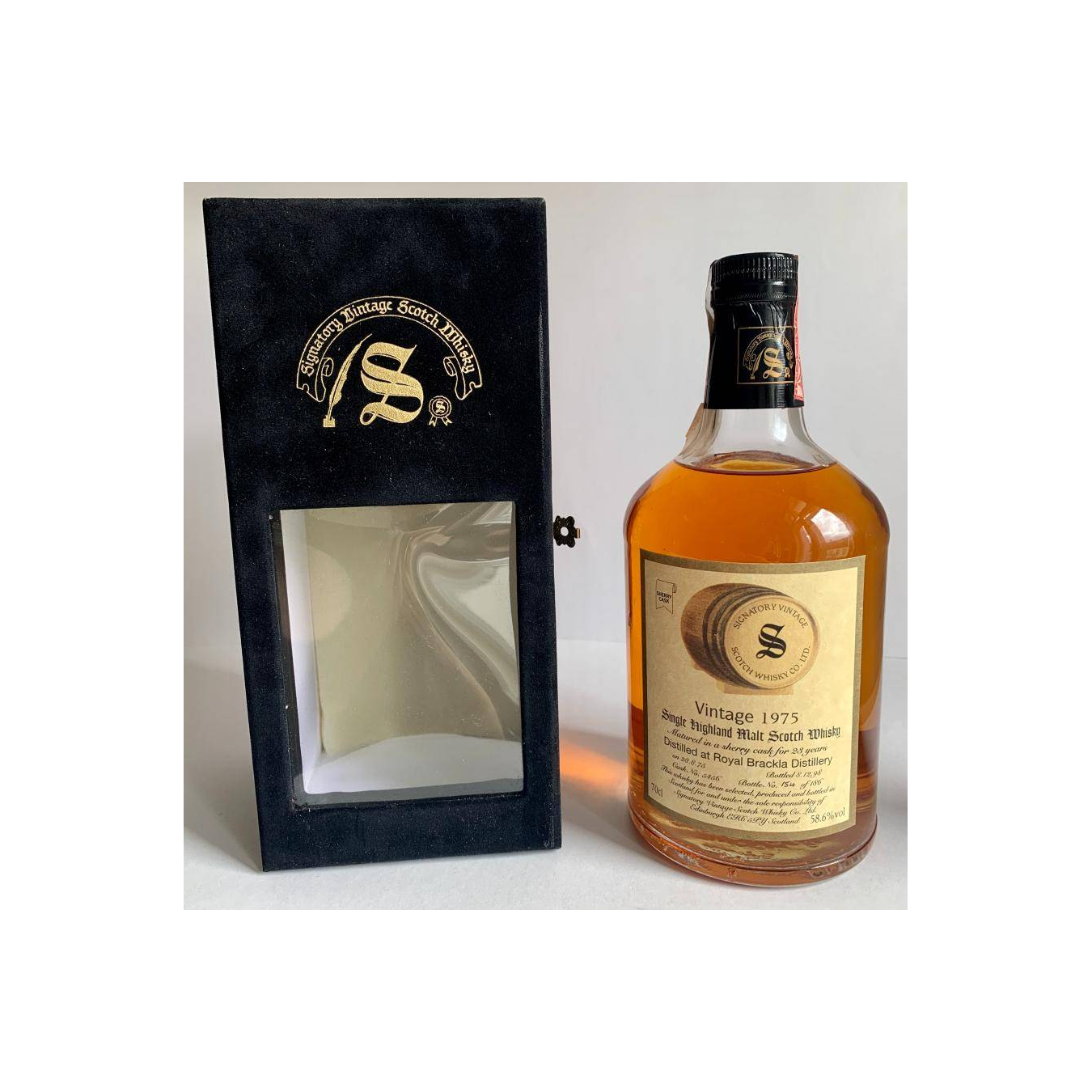 Royal Brackla Vintage Collection - Dumpy 1975 23 Years Single Malt Whisky 2