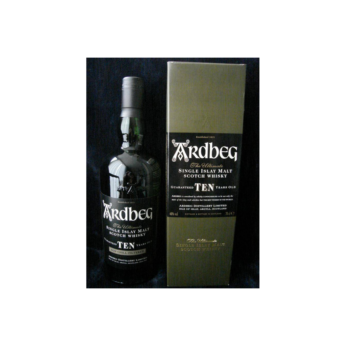Ardbeg 10 Years Single Malt Whisky 2