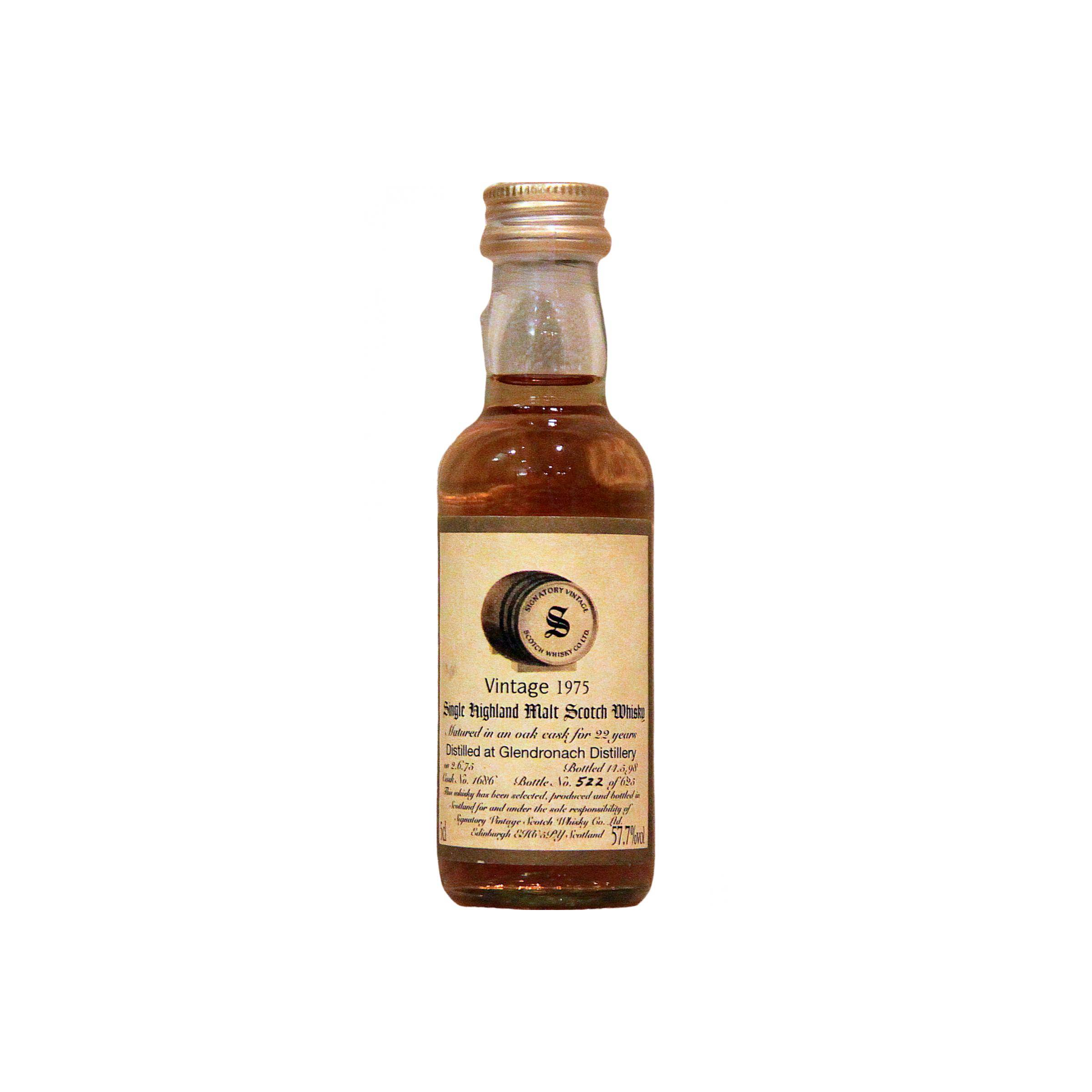 GlenDronach 1975 22 Years Single Malt Whisky 2