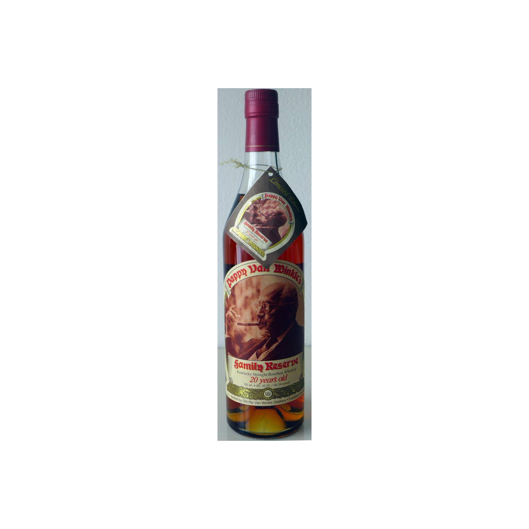 Pappy Van Winkle's 20 Years Bourbon Whisky 2
