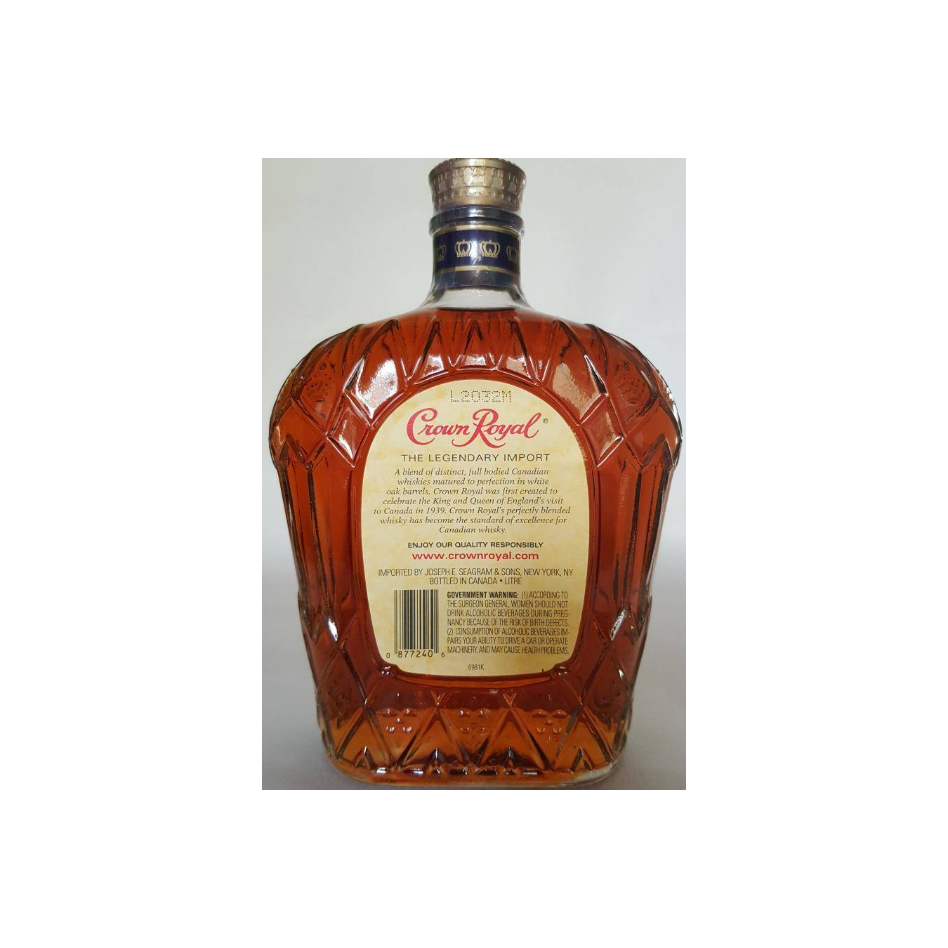 Crown Royal Blended Whisky 2