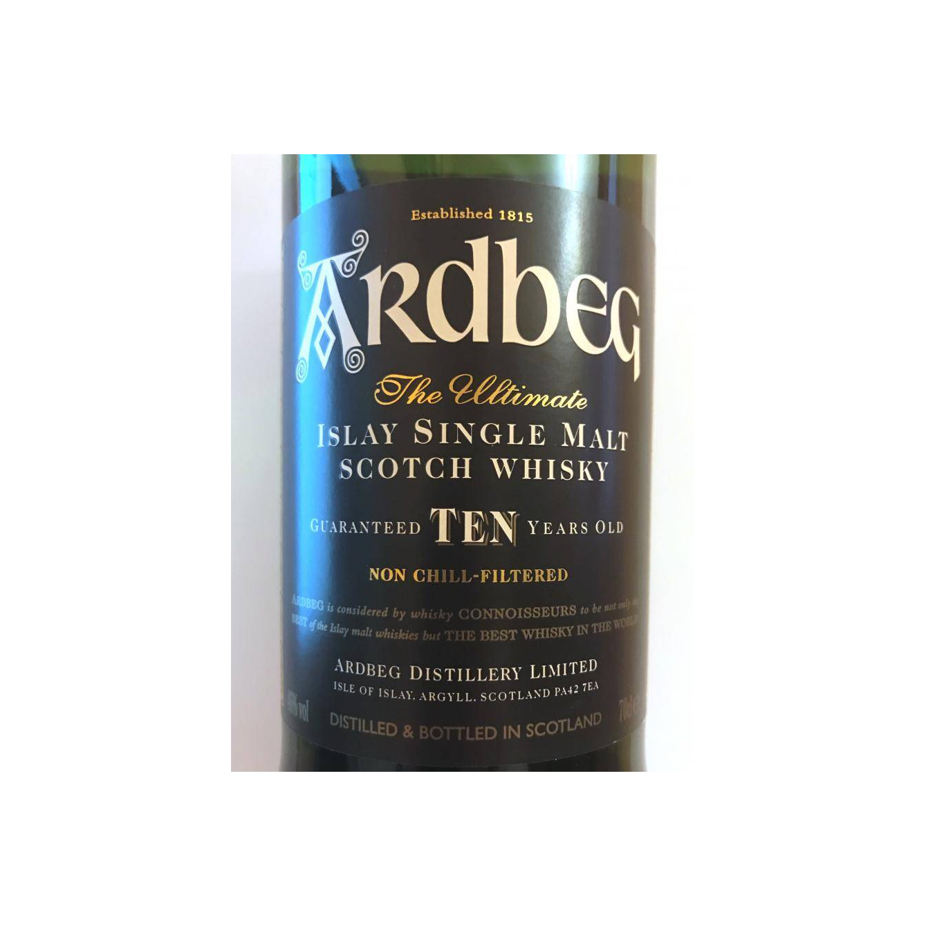 Ardbeg 10 Years Single Malt Whisky 2