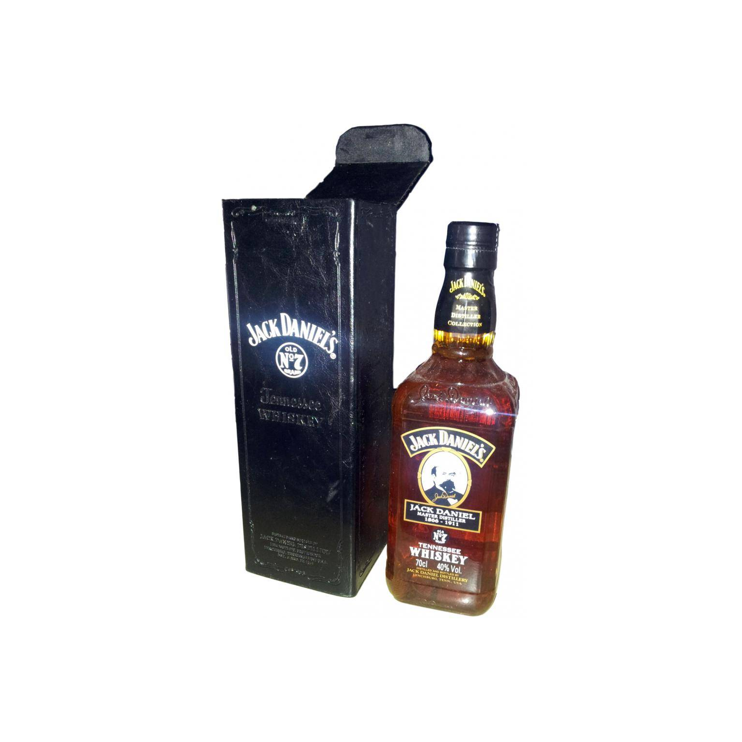Jack Daniel's Tennessee Whisky  2