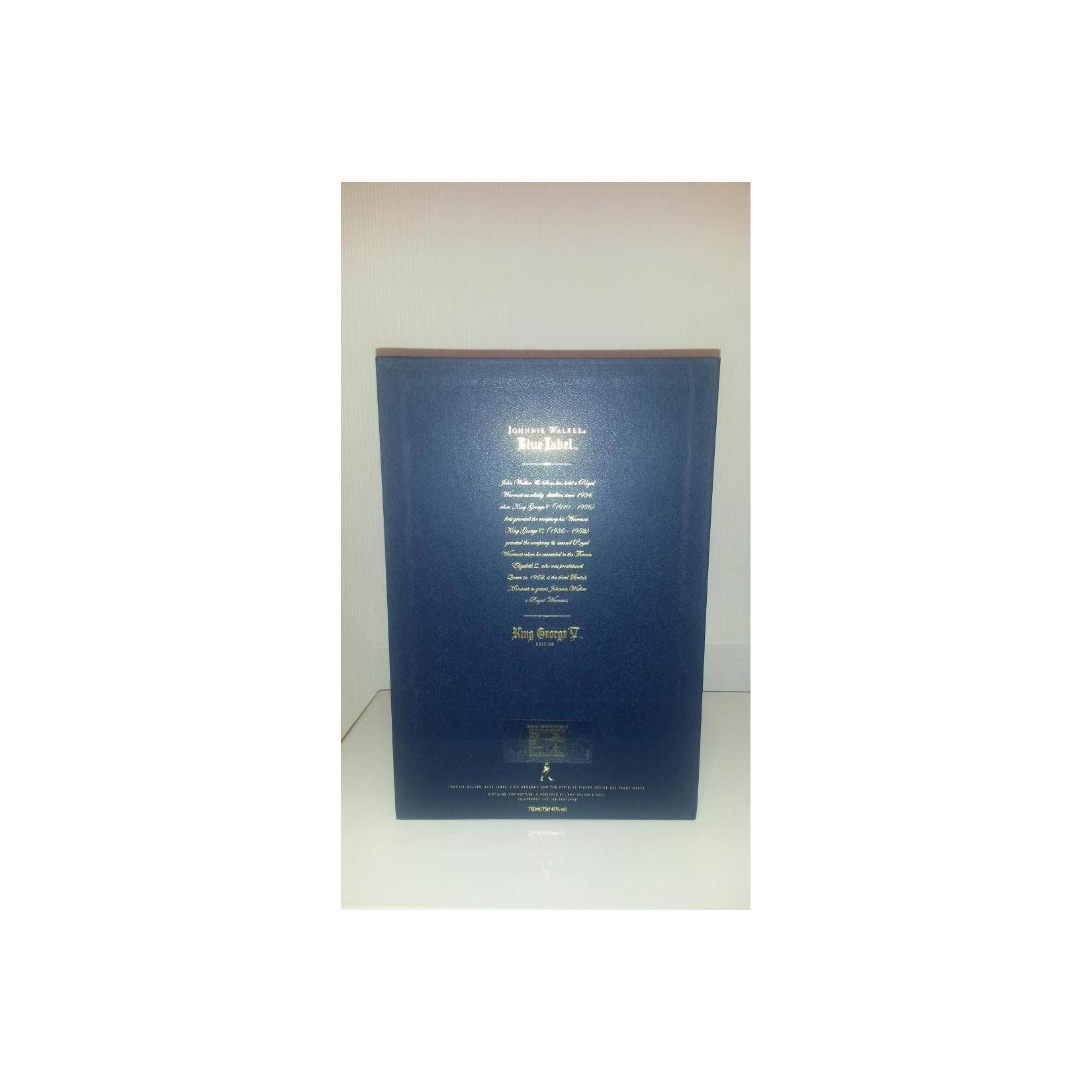 Johnnie Walker Blended Whisky 3