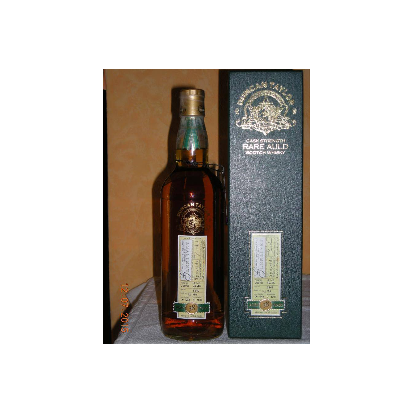 The Glenlivet Rare Auld 1968 38 Years Single Malt Whisky 2